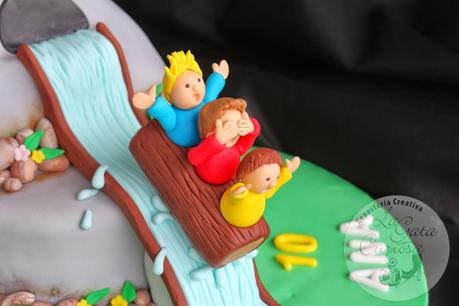 TARTA FONDANT TOBOGAN  DE AGUA PARA ANA