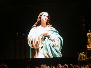 Toda la Plaza Mayor de Lima lució espléndida en Vigilia por la Inmaculada