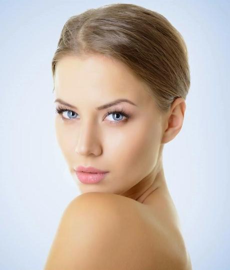 COMO CONSEGUIR UN MAQUILLAJE PERFECTO EN UNOS MINUTOS