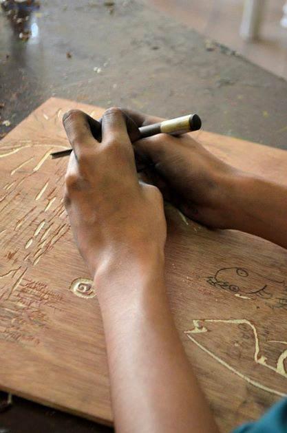 1002454_593904650641477_1274937392_n