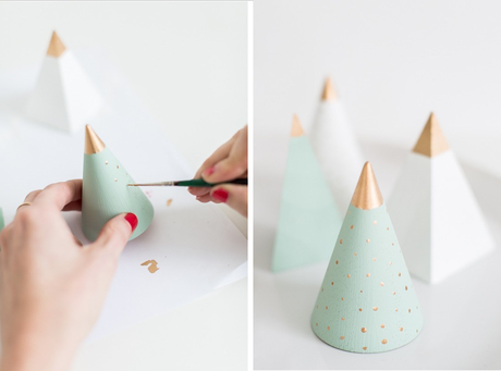 MINI ARBOLES DE NAVIDAD EN COLOR PASTEL