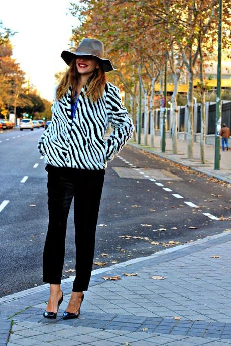 abrigo de pelo bicolor