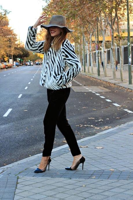 abrigo de pelo bicolor