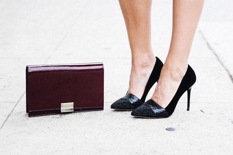 MUST HAVE: LEATHER MINI SKIRT Karen_Millen-Chrismas_Wishlist-Collage_Vintage-Leather_Skirt-Burgundy_Bag-Silver_Blazer-Outfit-Street_Style-24Karen_Millen-Chrismas_Wishlist-Collage_Vintage-Leather_Skirt-Burgundy_Bag-Silver_Blazer-Outfit-Street_Style-
