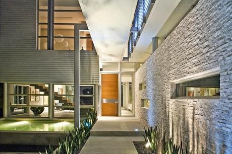 Bienes Raices Minimalistas en la Florida