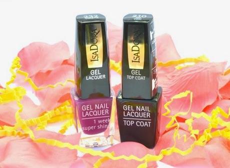 esmalte y top coat de Isadora