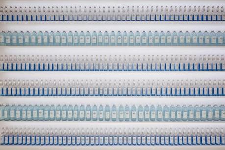 Un espacio y diseño blanco en pleno barrio rojo de Amsterdam