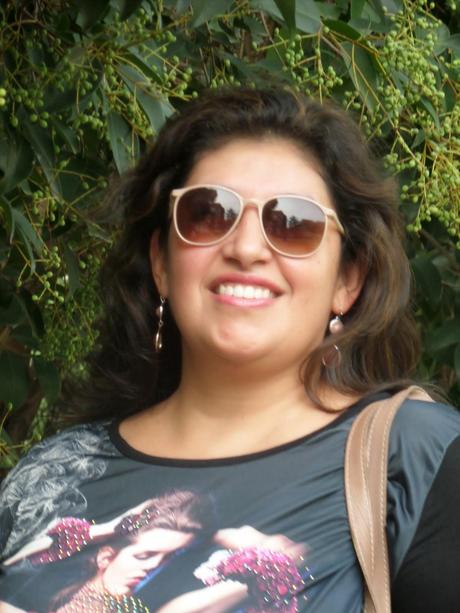 Look : pantalon negro de cuero