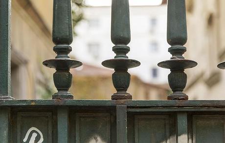 street style barbara crespo ripped jeans the corner coat fashion blogger outfit blog de moda street style barbara crespo ripped jeans the corner coat fashion blogger outfit blog de moda