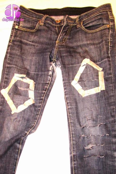 REUTILIZAR VAQUEROS DESGASTADOS REUTILIZAR VAQUEROS DESGASTADOS