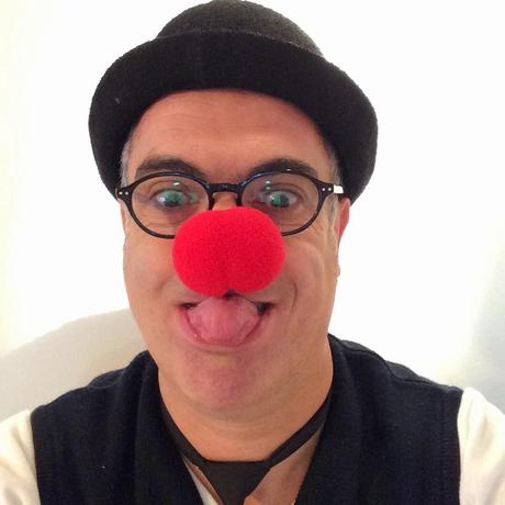 De como me toco la nariz 2