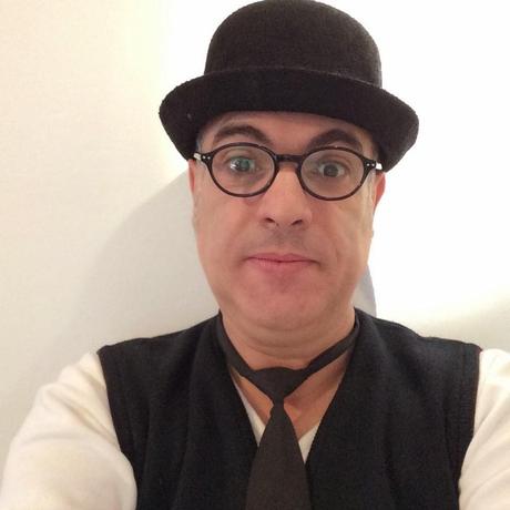 De como me toco la nariz 2