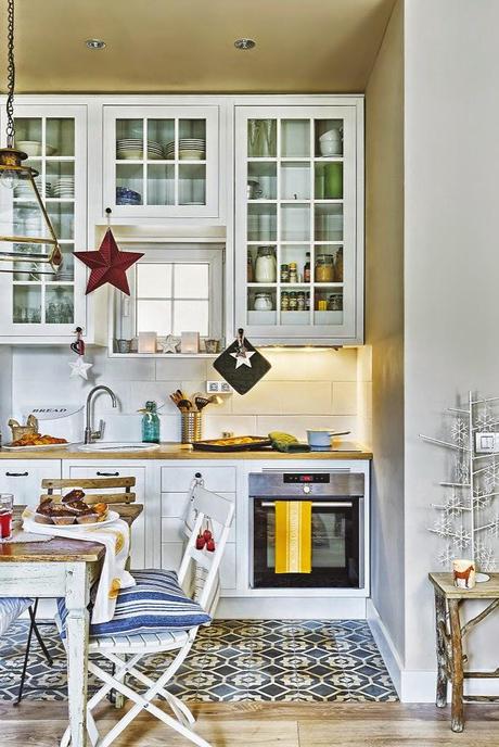 DEMASIADO APEGO... DEMASIADAS ESTRELLAS, DEMASIADOS RECUERDOS Y MANTAS REVUELTAS...