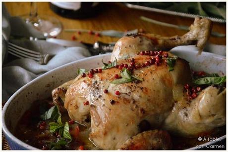 Pollo Asado con Salvia y Pimienta Rosa