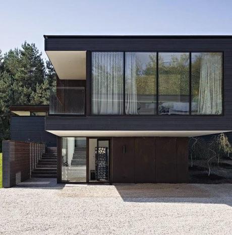 Casa de Lineas Puras en Ontario