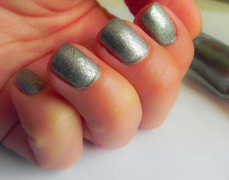 Colección de esmaltes de L'oreal (Review & Swatches)