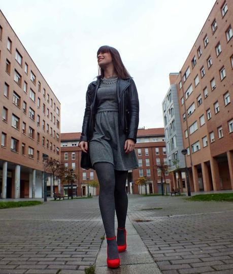 Back to Rock... Back to my love... Back to Rock... Back to my love...