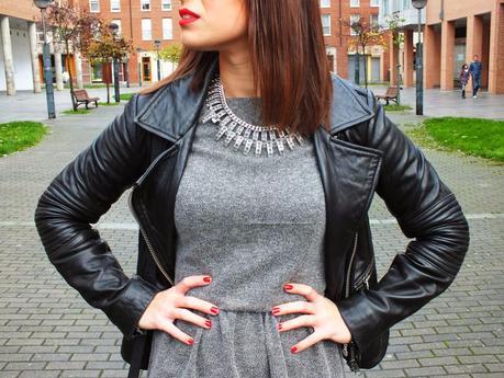 Back to Rock... Back to my love... Back to Rock... Back to my love...