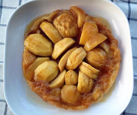 Tatin de manzana tartas tatin frutas tarta de manzana al reves recetas tartas principiantes recetas fáciles delikatissen recetas delikatissen recetas de postres rápidos recetas de postres fáciles receta delikatissen Fotografía de postres y dulces 