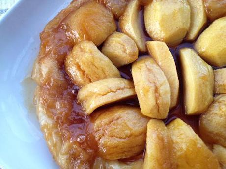 Tatin de manzana tartas tatin frutas tarta de manzana al reves recetas tartas principiantes recetas fáciles delikatissen recetas delikatissen recetas de postres rápidos recetas de postres fáciles receta delikatissen Fotografía de postres y dulces 