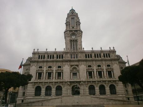 PRAÇA DA LIBERDADE, OPORTO.