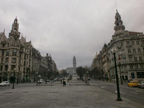 PRAÇA DA LIBERDADE, OPORTO.