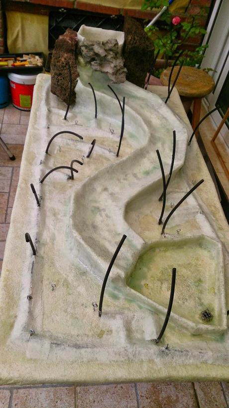 Diorama con Acers Campestres : 5- terminando la construccion . Diorama con Acers Campestres : 5- terminando la construccion .