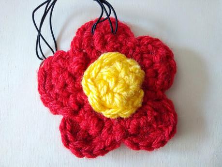 LLAVERO CROCHET FLOR PASION