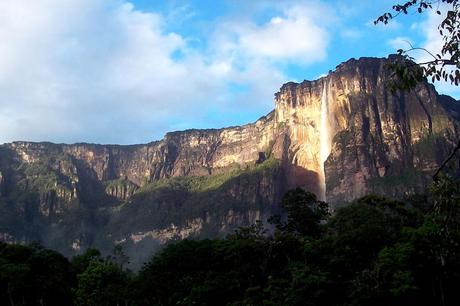 Angel Falls, Bolívar State, Venezuela on giant tepuis Auyantepu