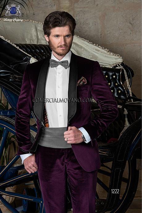 Traje de novio italiano a medida de terciopelo morado 100% algodón con solapa chal de raso negro a contraste, modelo 1222 Ottavio Nuccio Gala colección Black Tie 2015.