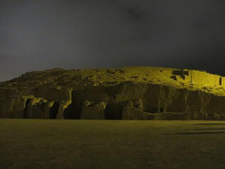 Apreciando dos lugares fantasticos: Museo Pedro de Osma y Huaca Pucllana