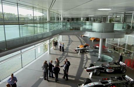 Así es la impresionante sede del equipo McLaren F1.