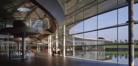 Así es la impresionante sede del equipo McLaren F1. Así es la impresionante sede del equipo McLaren F1.