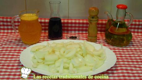 Cómo hacer salsa de cebolla y vino tinto