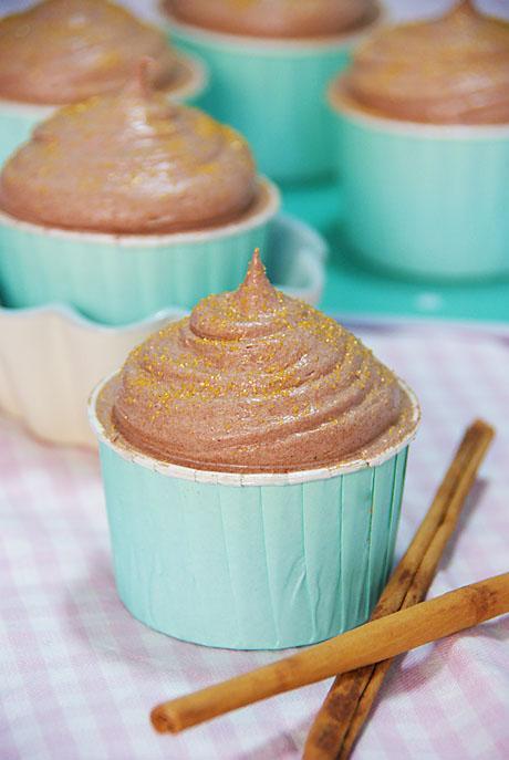 Cupcakes de Chocolate Especiado. (Receta Navideña #2) Cupcakes de Chocolate Especiado. (Receta Navideña #2)