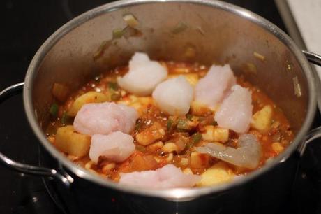 hacer-caldereta-pescado