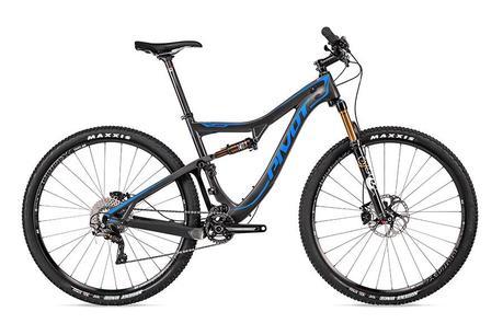 Pivot Mach 429SL, el clásico modelo de la firma con un reducción de gramos Pivot_Mach429SL_blue