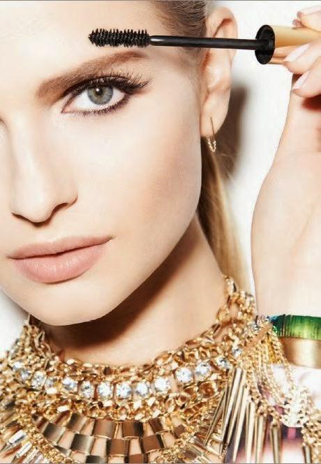 CÓMO CONSEGUIR UN ROSTRO MÁS JOVEN EN UNOS MINUTOS