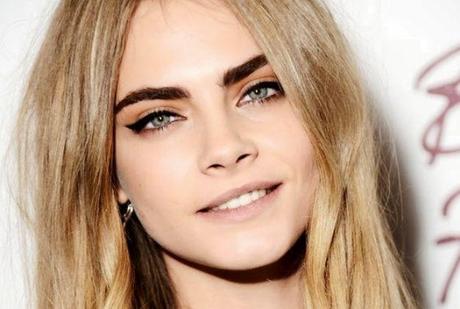 LRG Magazine - cejas-espesas-Cara-Delevingne