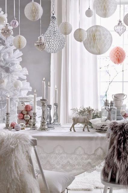 DECORANDO LA NAVIDAD