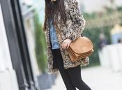fluffy coat‏