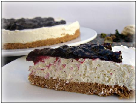 TARTA DE QUESO CON RAPSODIA DE ARÁNDANOS