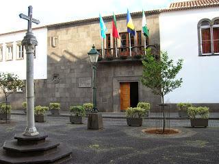 Ayuntamiento de Santa Cruz, Madeira, Portugal, La vuelta al mundo de Asun y Ricardo, round the world, mundoporlibre.com