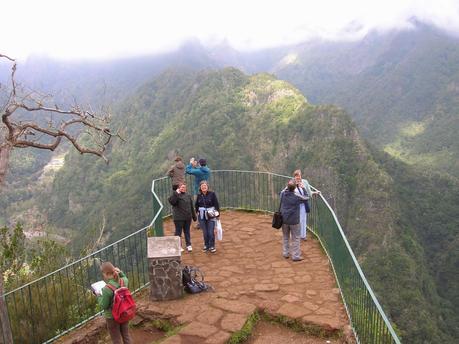 Mirador de la Levada das Balçoes, Madeira, Portugal, La vuelta al mundo de Asun y Ricardo, round the world, mundoporlibre.com