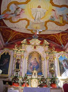 Iglesia Curral das Feiras, Madeira, Portugal, La vuelta al mundo de Asun y Ricardo, round the world, mundoporlibre.com