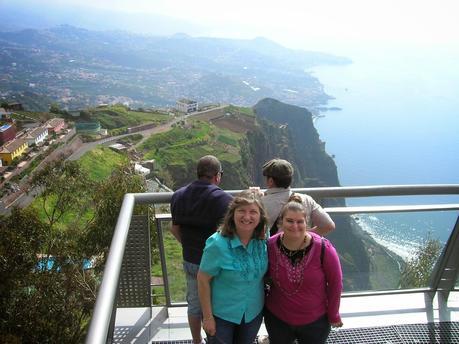 Mirador de Cabo Girao, Miradouro do Cabo Girao, Madeira, Portugal, La vuelta al mundo de Asun y Ricardo, round the world, mundoporlibre.com