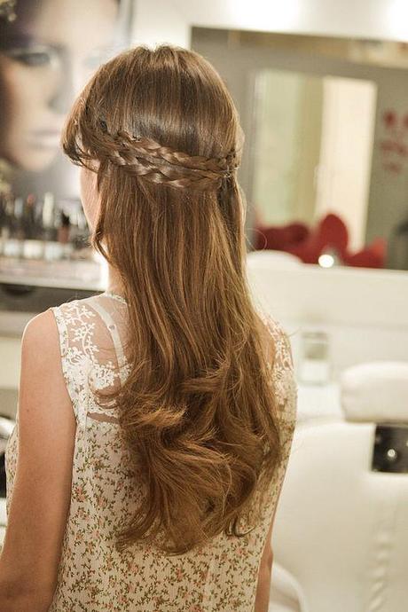 Vestidos y peinados para tus eventos navideños Vestidos y peinados para tus eventos navideños