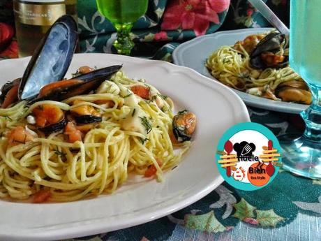 Espaguetis con chumichurri de eneldo