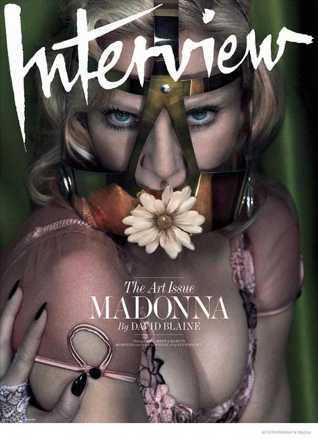 Madonna posa en topless para Interview