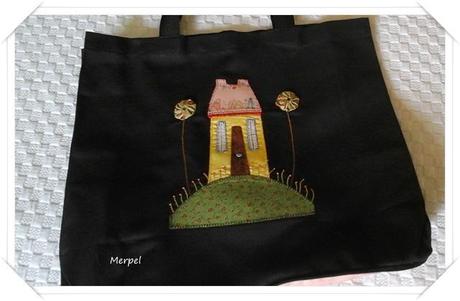 MUÑECA Y BOLAS DE NAVIDAD